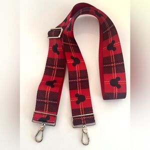 Harveys x Disney Mickey Tartan Click n Carry 5 Panel Strap